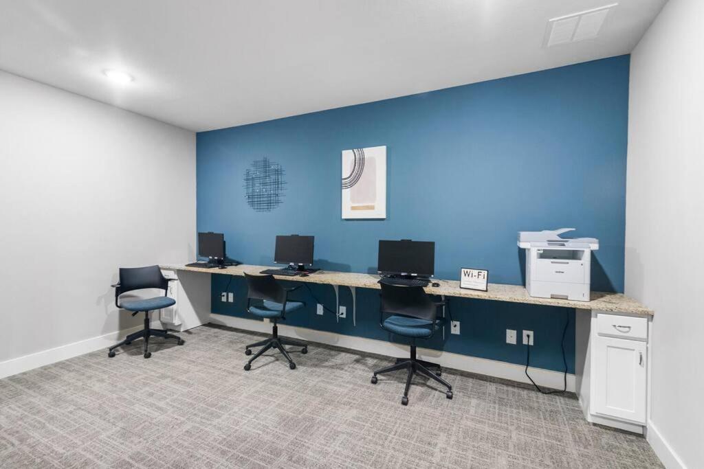 Elegant 1Br/1Ba Condo With Pool, Gym And Laundry Melbourne Esterno foto