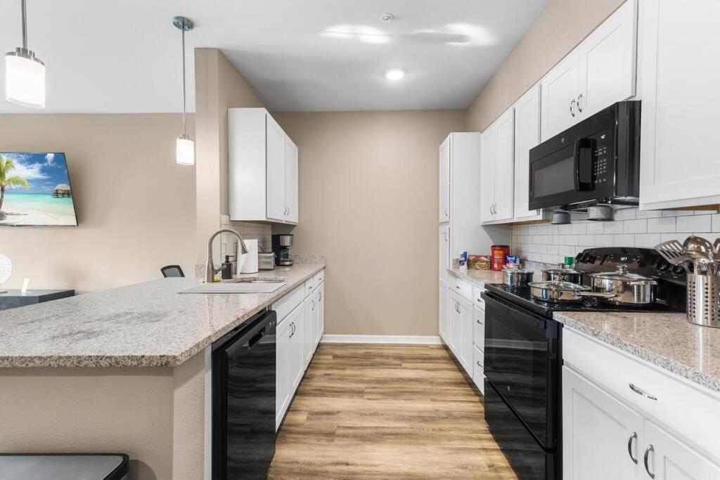 Elegant 1Br/1Ba Condo With Pool, Gym And Laundry Melbourne Esterno foto