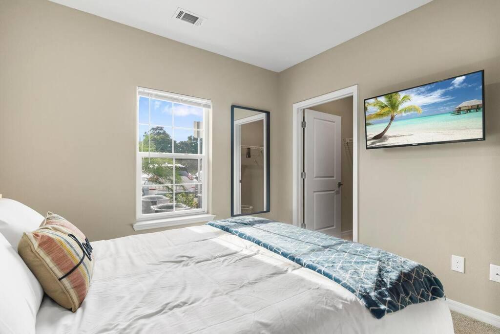 Elegant 1Br/1Ba Condo With Pool, Gym And Laundry Melbourne Esterno foto