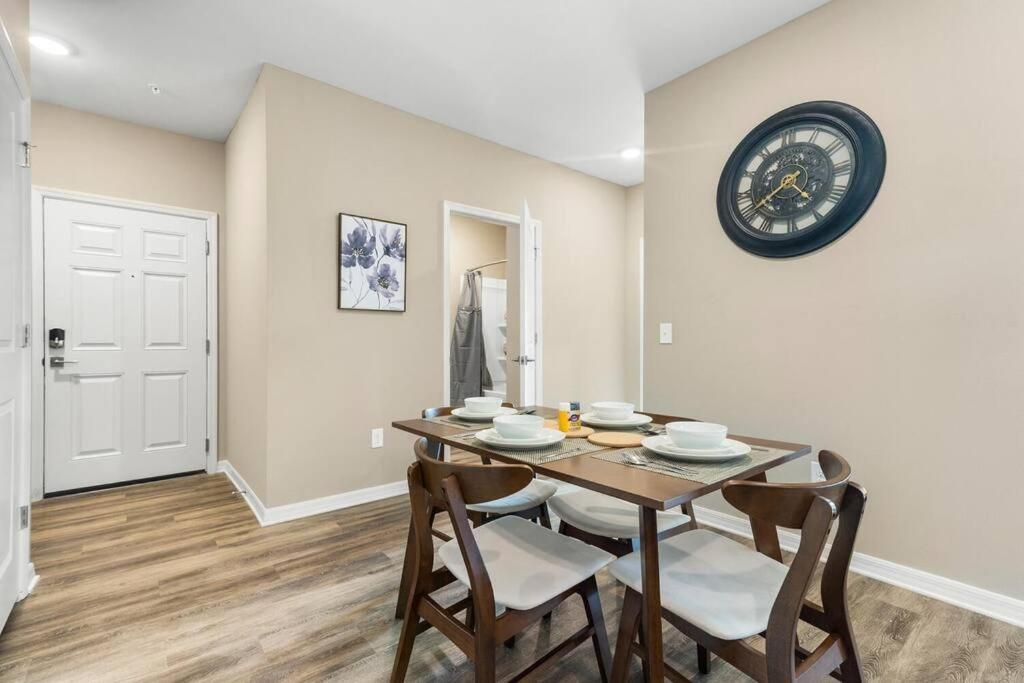 Elegant 1Br/1Ba Condo With Pool, Gym And Laundry Melbourne Esterno foto