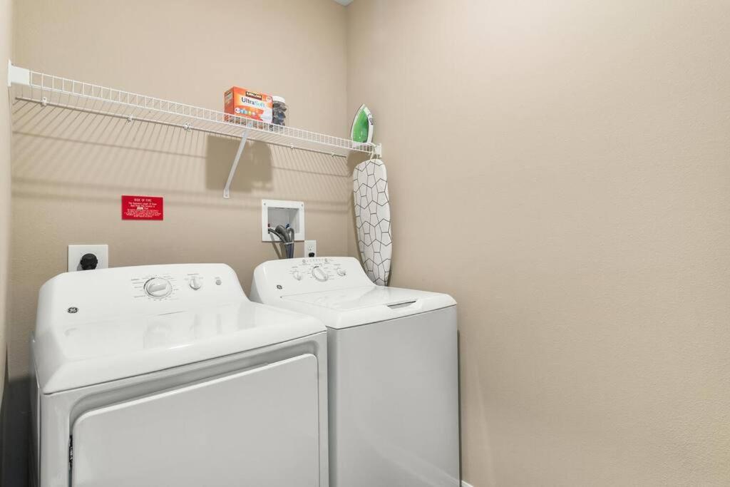Elegant 1Br/1Ba Condo With Pool, Gym And Laundry Melbourne Esterno foto