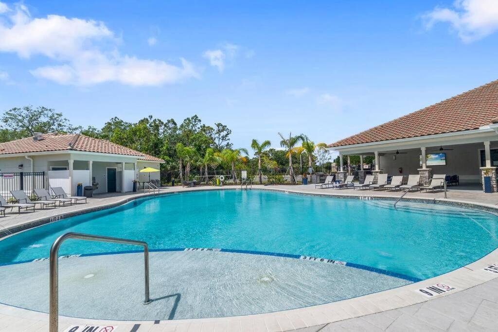 Elegant 1Br/1Ba Condo With Pool, Gym And Laundry Melbourne Esterno foto
