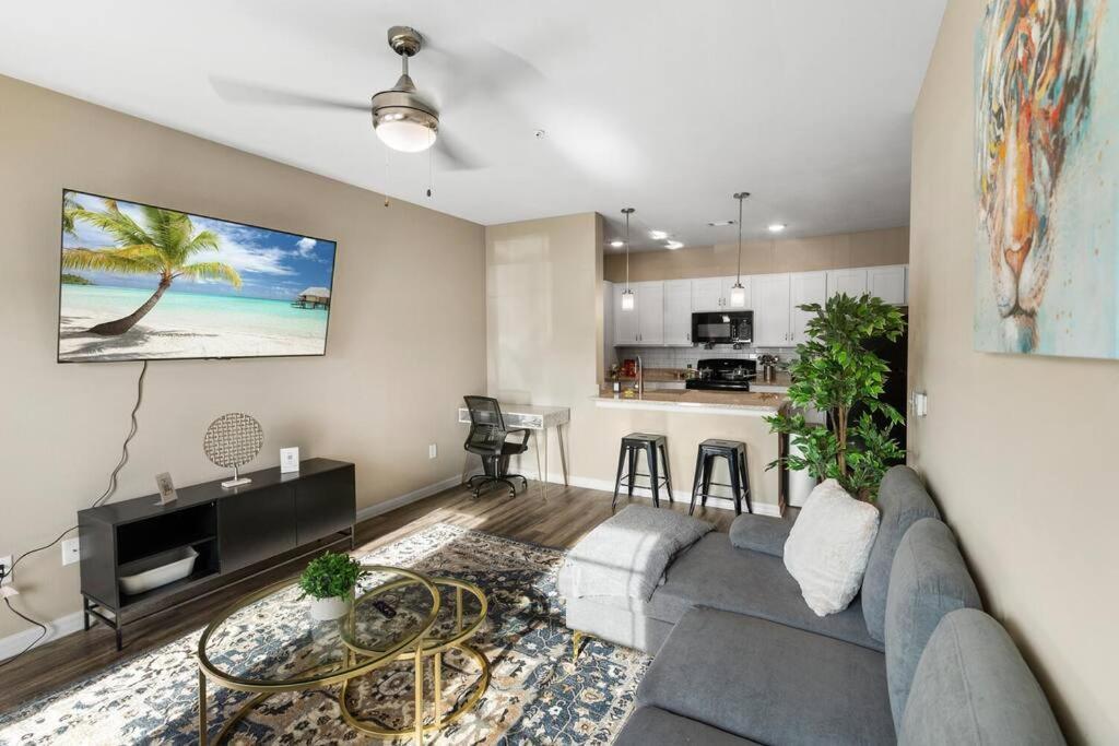 Elegant 1Br/1Ba Condo With Pool, Gym And Laundry Melbourne Esterno foto